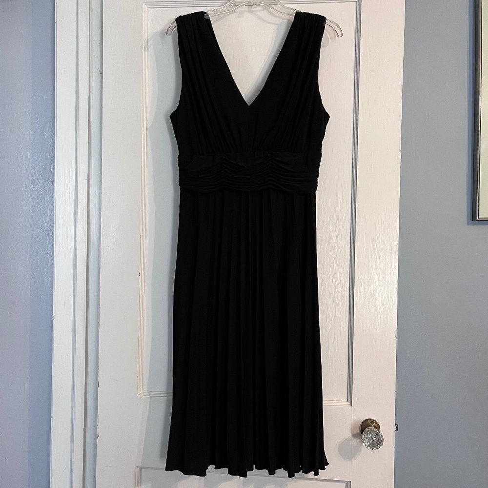 Jessica Howard Black Sleeveless Cocktail Dress Size 14